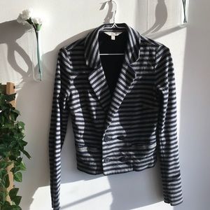 Forever 21’s I Love H81 | Gray&Navy Striped Blazer